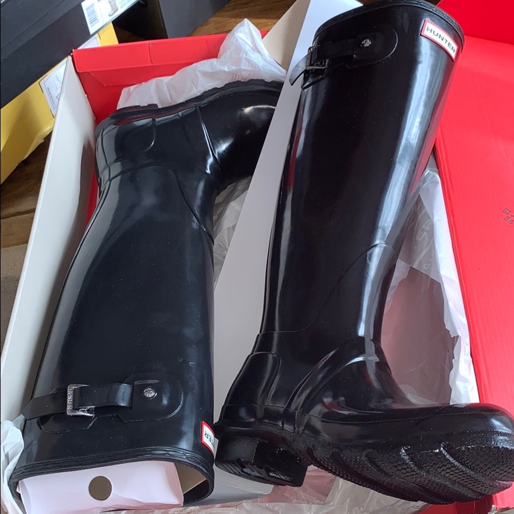 Brand new women’s Hunter boots black tall glass
